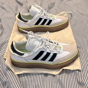 Beyoncé Ivy park - Adidas Super Sleek 72 Size 7.5 in Women’s
